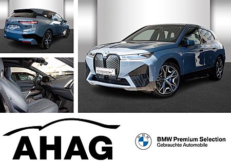 BMW iX M60 Integal-Aktivlenk. Klimaaut. AHK