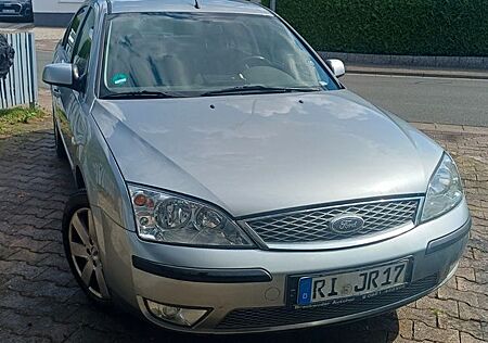 Ford Mondeo 1,8 92 kW Ambiente Ambiente