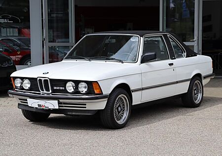 BMW 323i Baur Cabriolet / alpinweiß / H-Kennzeichen