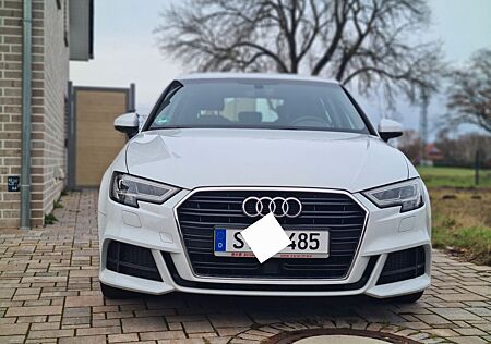 Audi A3 35 TFSI S tronic S line Sportback S line