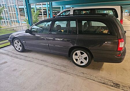 Opel Omega 2.5 V6 Edition 100 Edition 100