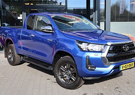 Toyota Hilux 2.4 D-4D X-TRA CAB PROFESSIONAL 4WD VAN...