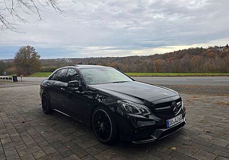 Mercedes-Benz E 500 63 AMG Paket Tausch