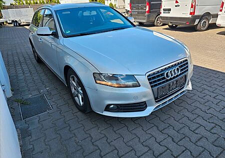 Audi A4 gebraucht kaufen Audi A4 Avant Attraction 2,7 TDI V6
