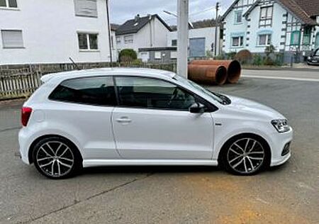 VW Polo Volkswagen 1.4 TDI BlueMotion R-Line