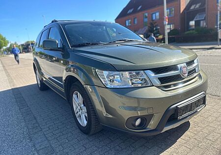 Fiat Freemont Urban AWD 7 sitzer