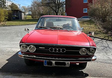 Audi 100