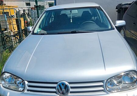 VW Golf Volkswagen 1.4 Basis Variant Basis