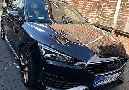 Cupra Leon VZ ST Vollleder AHK XL Werksgarantie