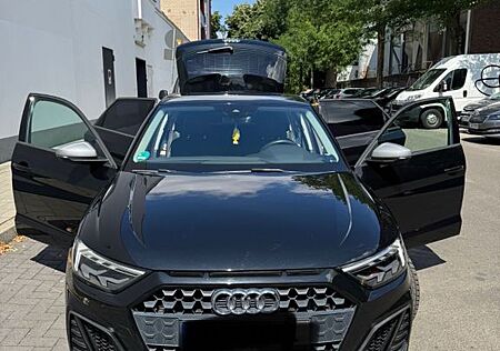 Audi A1 40 TFSI Sportback - S line Carplay