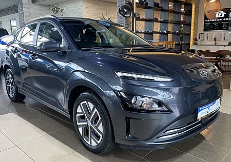 Hyundai Kona Select dig.Cockpit ACC R.Cam PDC DAB+ SHZ
