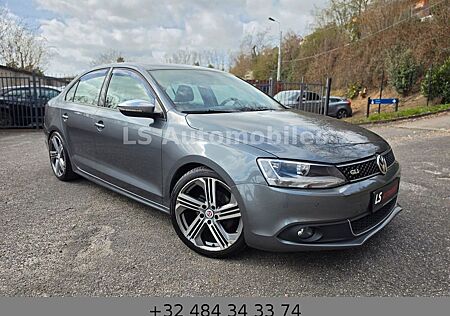 Volkswagen Jetta*1.4TSI*DSG*LEDER*NAVI