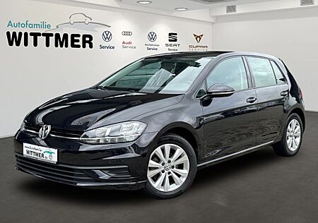 VW Golf Volkswagen 1.2 TSI Trendline / PDC / SH / ALU