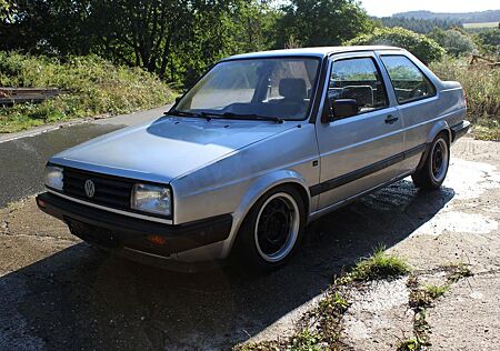 VW Jetta Volkswagen 2 Coupé