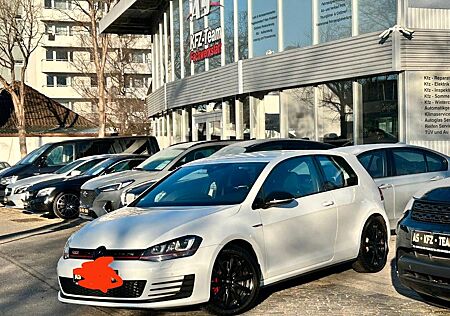 VW Golf Volkswagen 2.0 TSI BMT GTI Performance GTI Performance
