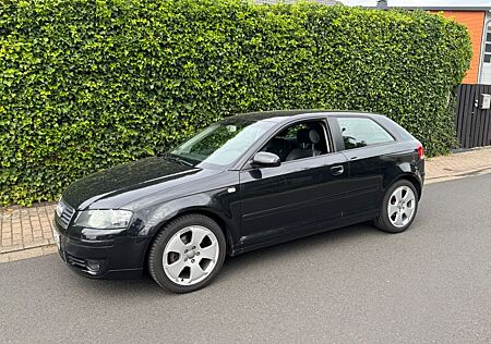 Audi A3 2.0 TDI SLine Alufelgen Bose Soundsystem