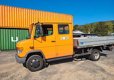 Mercedes-Benz Vario top zustand voll farbereit ..