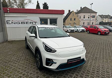 Kia Niro E- Vision 64 kWh*Navi*AWR*Garantie*3 Phasen*