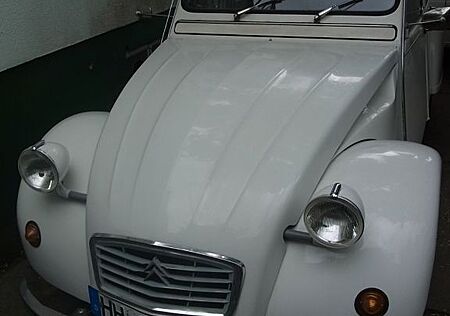 Citroën 2 CV 6 Club