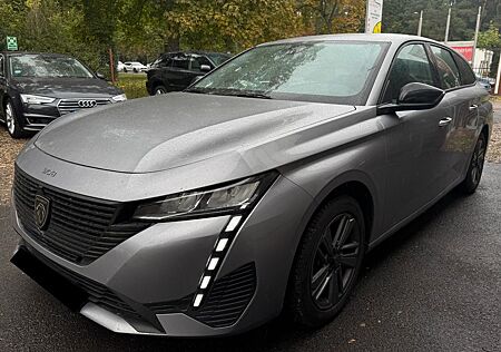 Peugeot 308 SW Puretech 130 9200,- netto Export