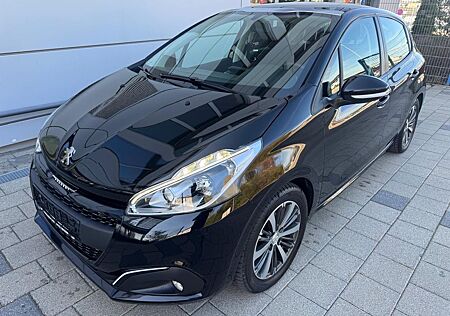Peugeot 208 Active*Navi*Kamera*SitzHzg