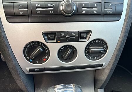 Skoda Octavia Lim. Ambiente AUTOMATIK