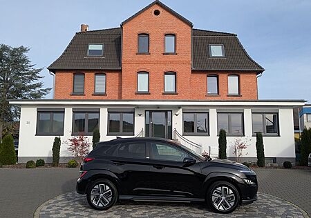 Hyundai Kona Trend PANO LED ACC SHZ CAM WÄPU W-GARANTIE