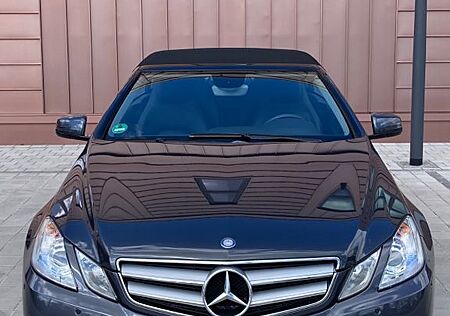 Mercedes-Benz E 200 Cabrio Elegance - Tenoritgrau metallic