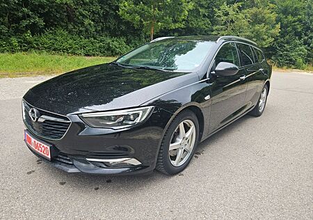 Opel Insignia B 2,0 D- AUT/LEDER/HUD/KAM/BOSE/LED/ALU
