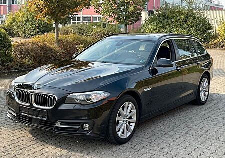 BMW 535d xDrive Touring A Luxury Line Luxury Line