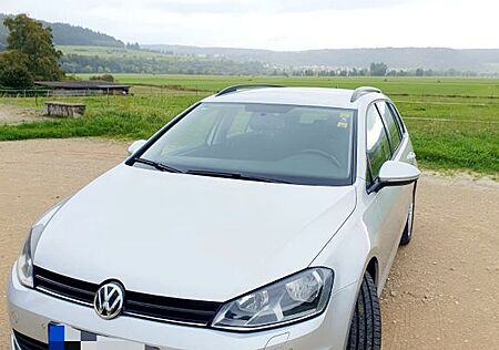 VW Golf Volkswagen 1.2 TSI BMT Comfortline Variant Comfortline