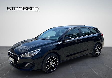Hyundai i30 cw Klima Navi Rückfahrkamera Sitzheizung