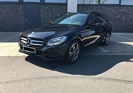 Mercedes-Benz C 220 d T -