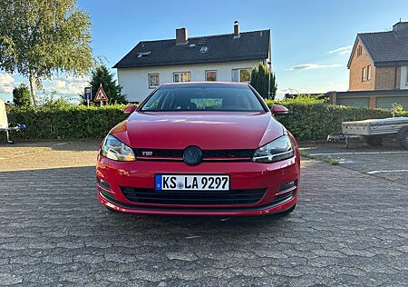 VW Golf Volkswagen 1.4 TSI 92kW DSG BMT CUP CUP