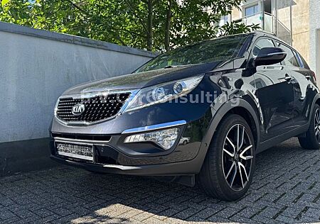 Kia Sportage Dream Team*1.Hand*Nav*Cam*Leder*SHZ*