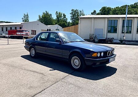 BMW 735