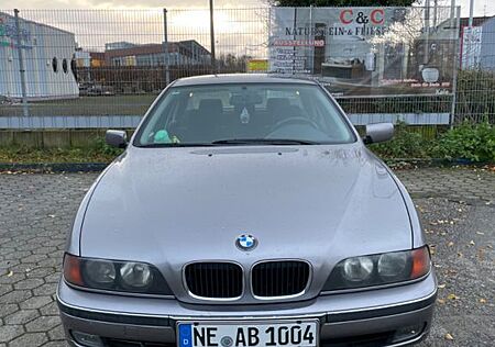 BMW 520i E39 in sehr gepflegtem Zustand