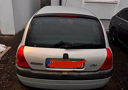 Renault Clio 1.4 RXE RXE