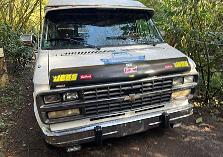 Chevrolet Chevy Van G20