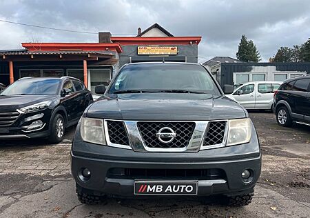 Nissan Navara Navara4-TUREN KLIMAANLAGE