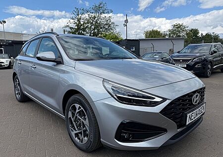 Hyundai i30 i30CW 1.0 TGDI GoPlus Style/Navi/Kamera