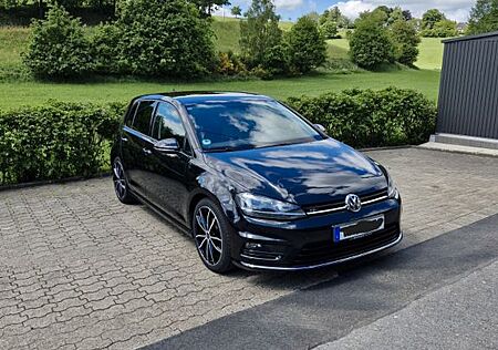 VW Golf Volkswagen 7 1.4 TSI 92kW BMT Highline R-Line Paket