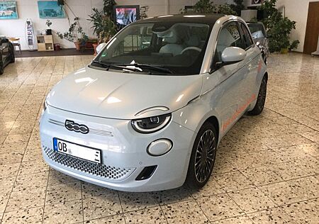 Fiat 500E 500 e La Prima
