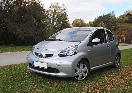 Toyota Aygo (X) Aygo (X) 1.0 -