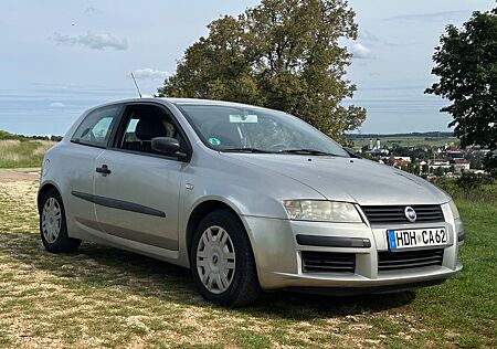 Fiat Stilo 1.9 JTD 115PS - AHK - TÜV Fällig - Bastler