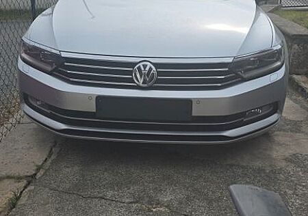 VW Passat Variant Volkswagen 2.0 TDI Comfortline Variant C...