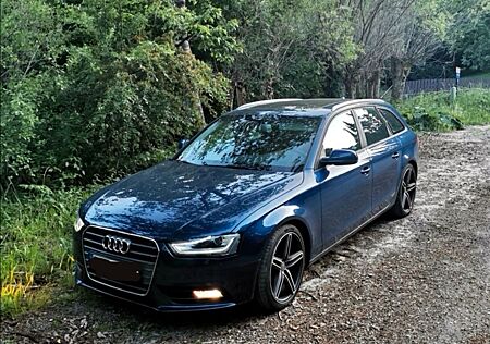 Audi A4 2.0 TDI Tüv Neu!!!