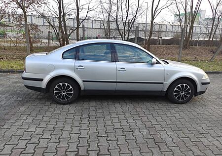 VW Passat Volkswagen 1.6 ohne TÜV