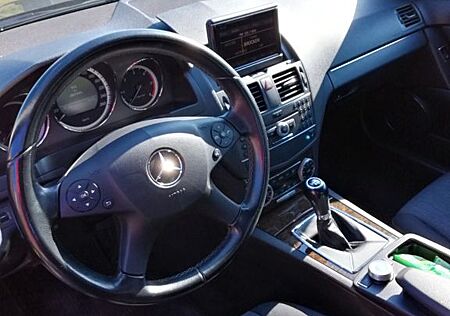 Mercedes-Benz C 250 CDI BlueEFFICIENCY -