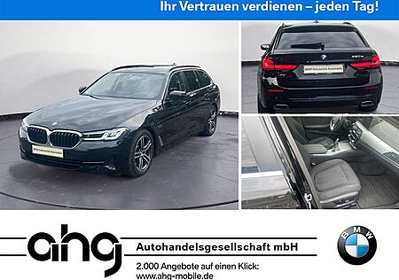 BMW 520e Touring Head Up Keyless Laser innovationsp.
